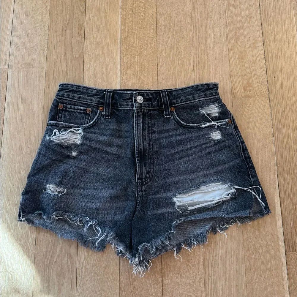 Abercrombie & Fitch Black Jean Shorts Distressed High-Waisted
